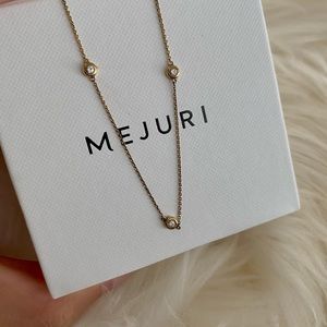 MEJURI Satellite Necklace